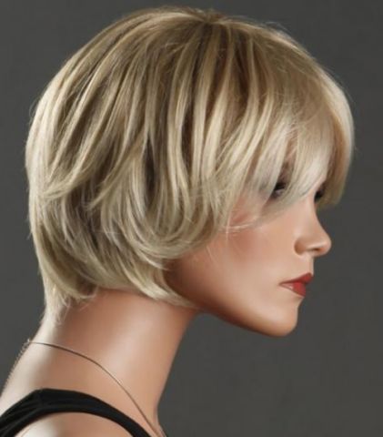 Atraktivní blond paruka Sue - Obrázek 3