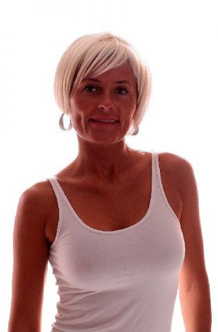 Blond krátká paruka - Obrázek 2