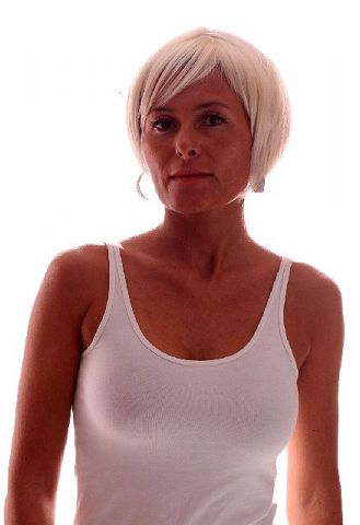 Blond krátká paruka - Obrázek 3