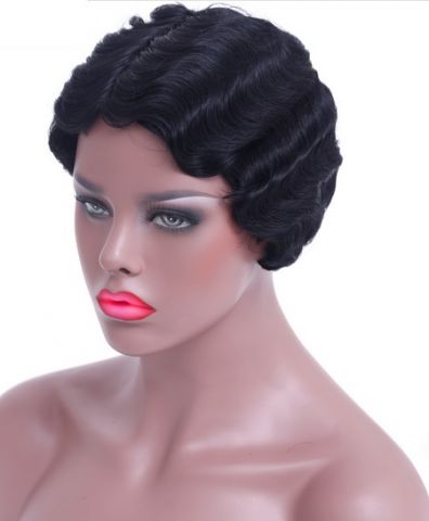 Krátká černá paruka Elle - Obrázek 2